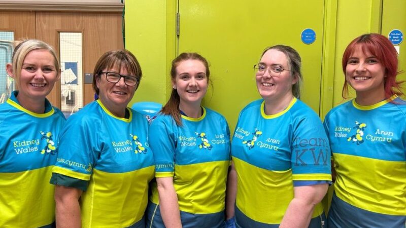 Team of Children’s Kidney Unit nurses take on Brecon Carreg CDF 10K for Kidney Wales
